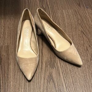 Franco Sarto Women's Tan Pumps